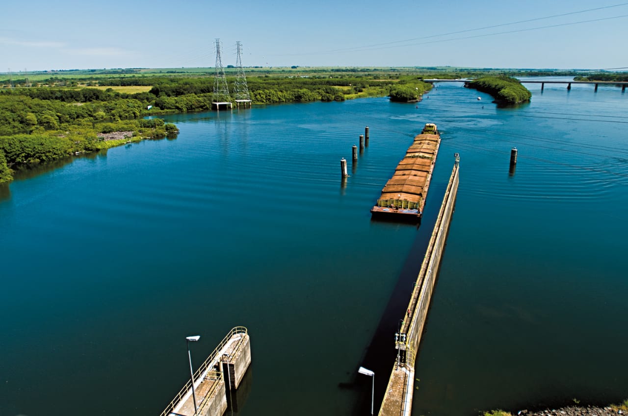 Você está visualizando atualmente Mega empresas brasileiras de logística criam movimento para fortalecer infraestrutura e discutir reformas estruturais no país