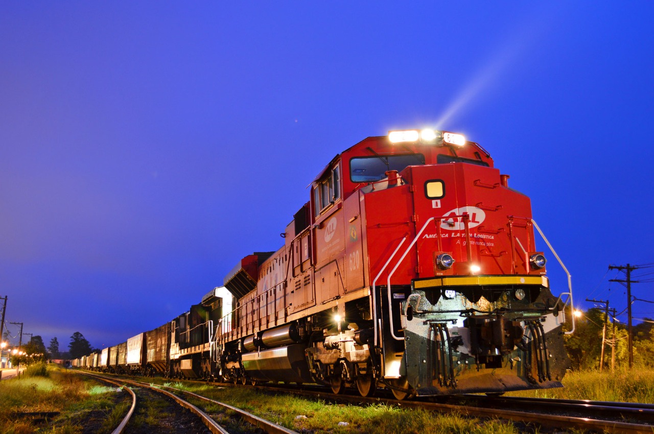 Leia mais sobre o artigo Ministério da Infraestrutura inicia estudo para criar autorização ferroviária via medida provisória