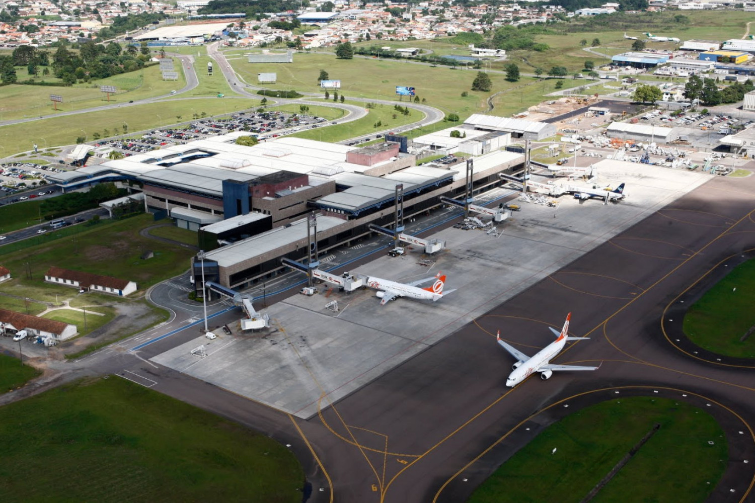 Leia mais sobre o artigo Maior leilão da aviação civil do país e investimentos regionais impulsionam setor aéreo