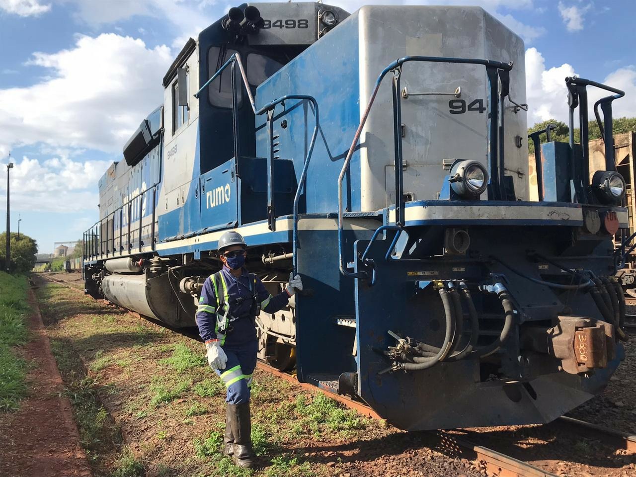 Leia mais sobre o artigo Concessionária Rumo poderá construir ferrovia de R$ 12 bi no Mato Grosso