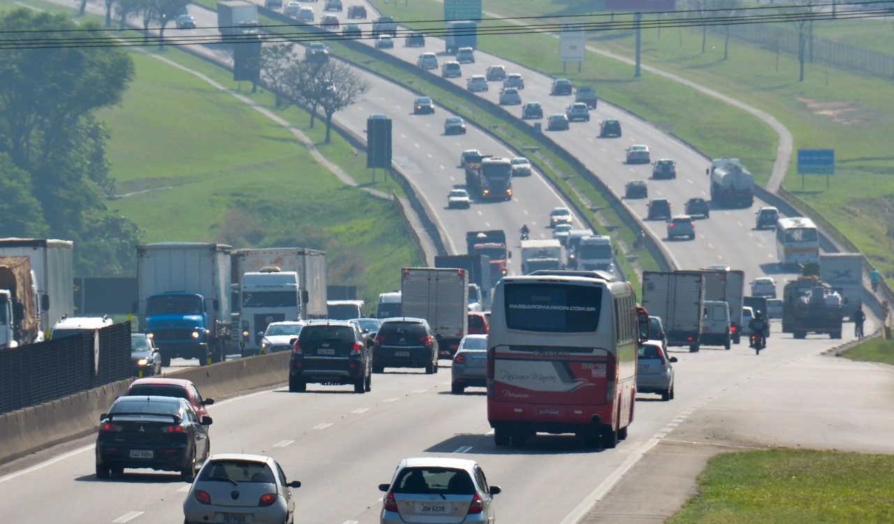 Você está visualizando atualmente Via Dutra: CCR vence leilão e renova posse da concessão por mais 30 anos