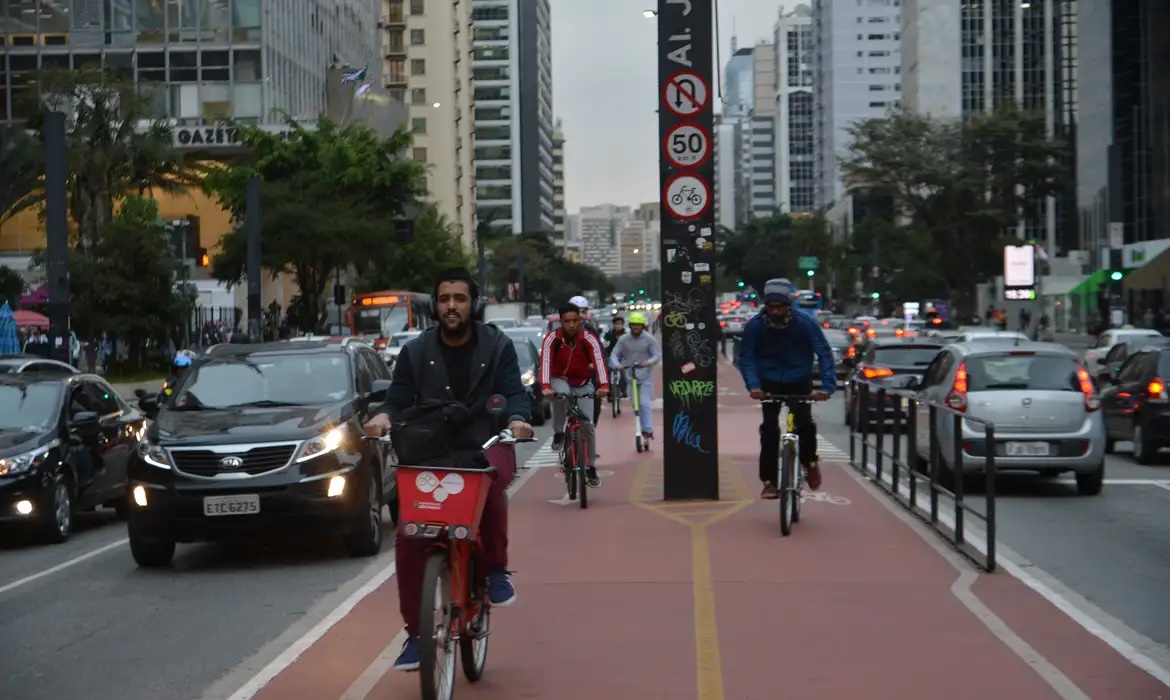 Leia mais sobre o artigo Senado aprova exigência de estudo de mobilidade urbana para liberação de obras em cidades