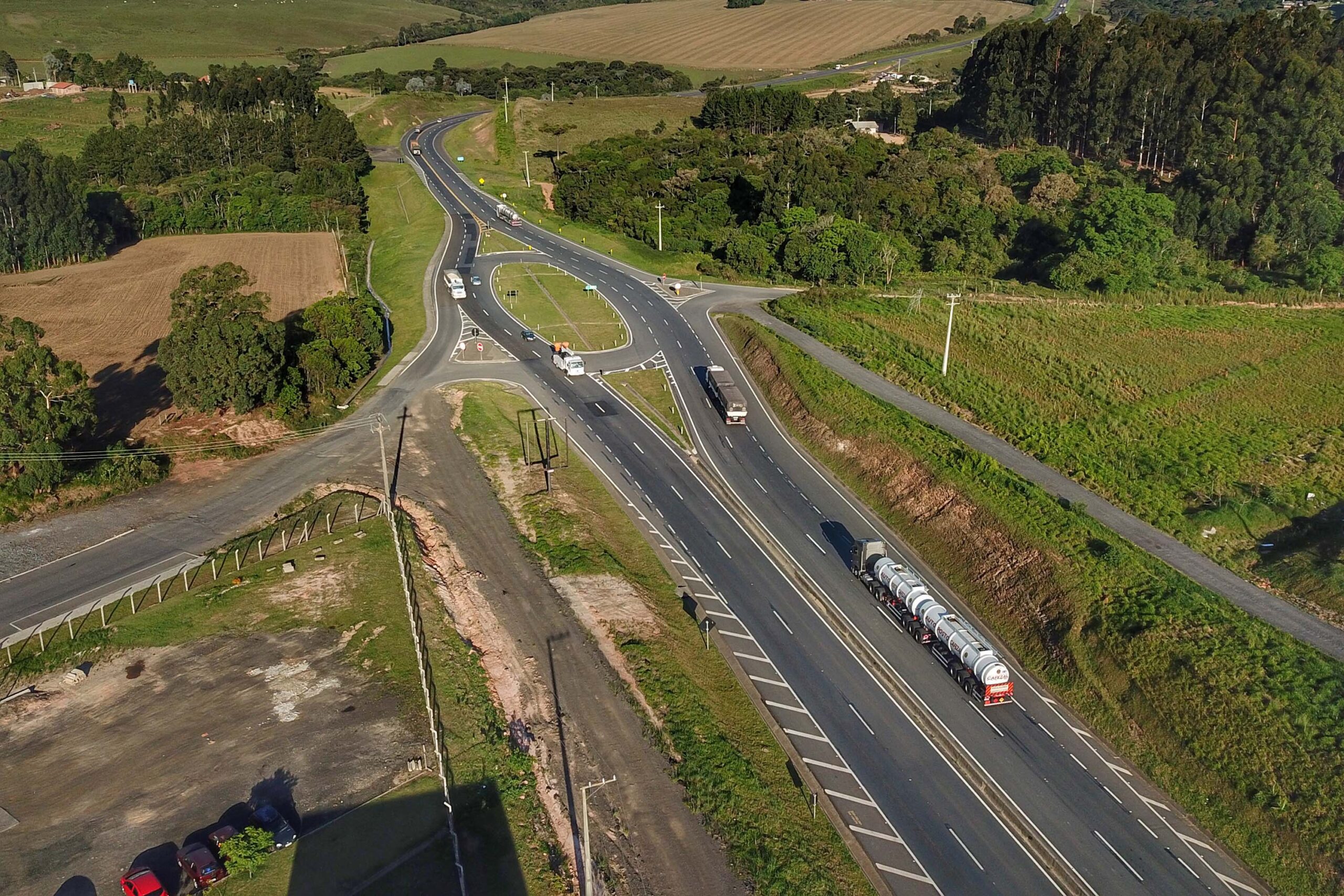 Você está visualizando atualmente Concessões rodoviárias com ‘desequilíbrio financeiro’ devem ir a leilão em outubro