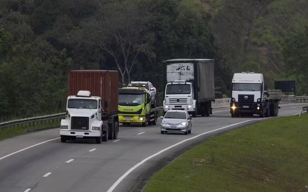 Você está visualizando atualmente BNDES dobra aprovação de títulos e fortalece crédito para infraestrutura em 2024