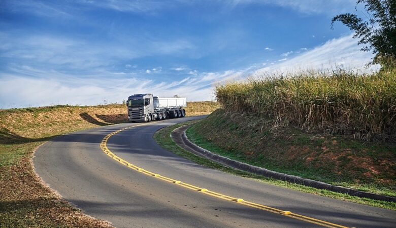 Você está visualizando atualmente Infraestrutura viária no Brasil: CNT 2024 destaca progresso e desafios