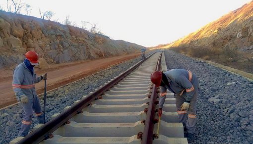 Você está visualizando atualmente Projeto de ferrovias do Governo recebe questionamentos